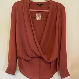 Small Rue 21 coral chiffon blouse